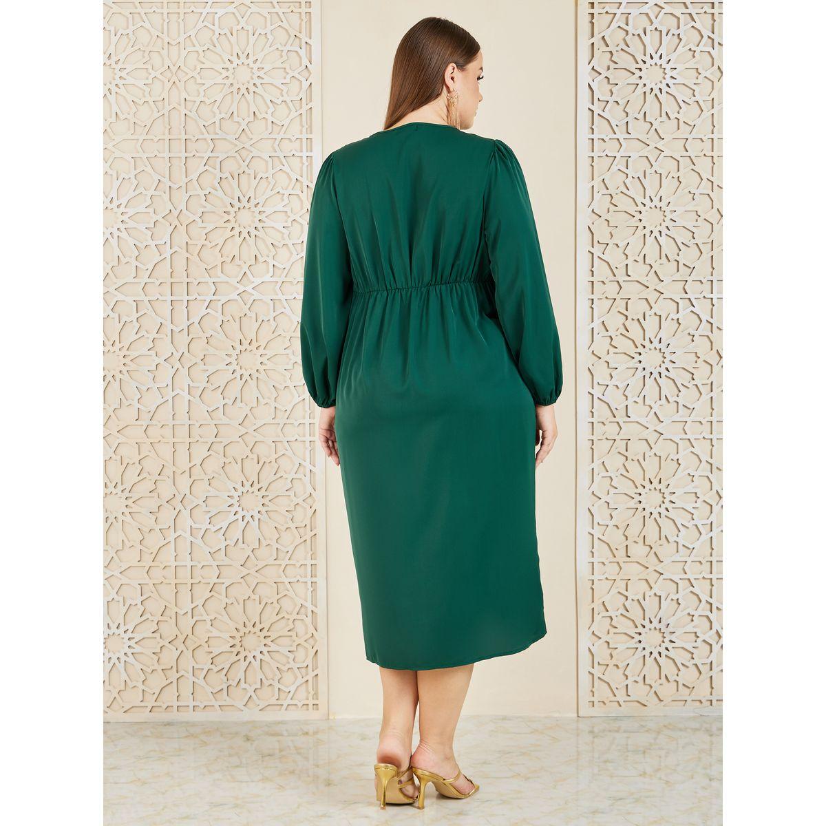 Styli Plus Pleated V Neck A-line Midi Dress-women-clothing-dresses-image-4