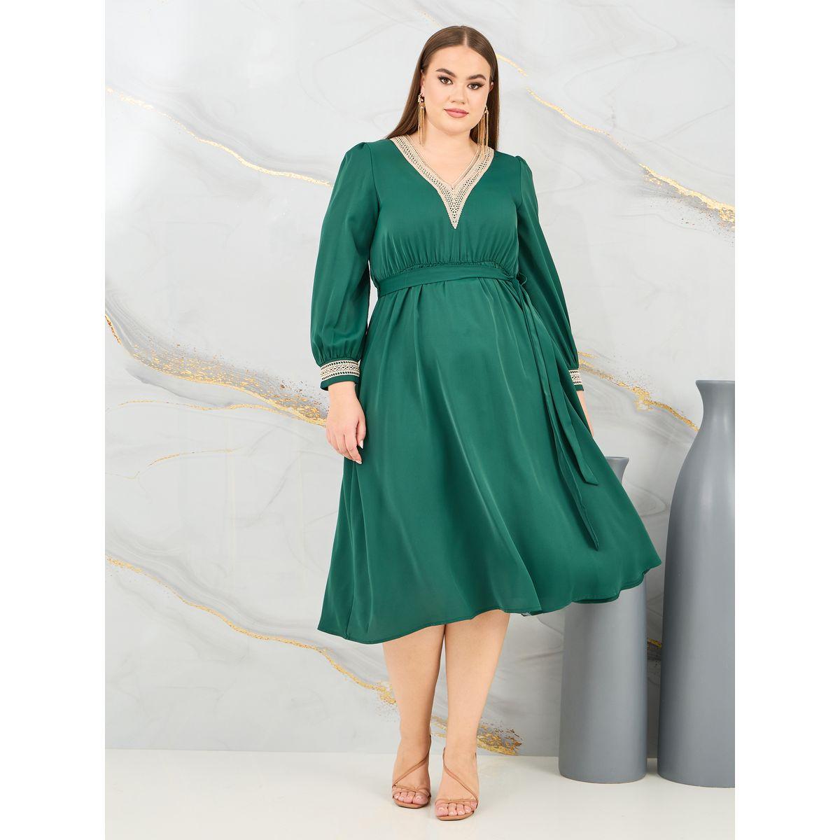 Styli Plus Lace Detail V Neck A-Line Midi Dress-women-clothing-dresses-image-1