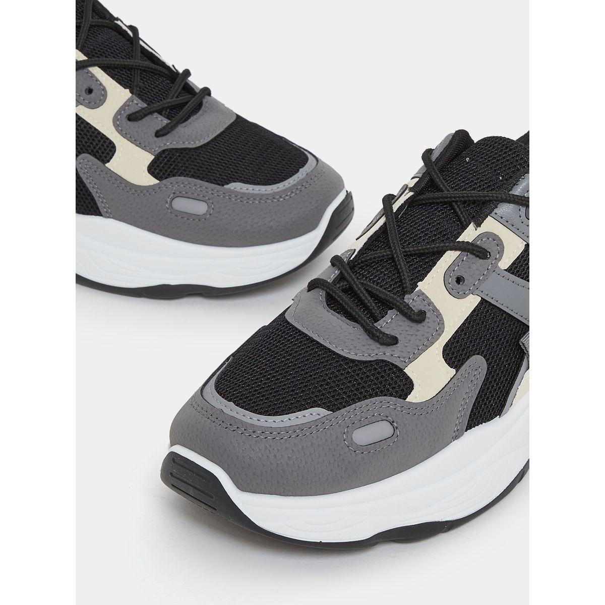 حذاء سنيكرز بنمط كتل الالوان-men-shoes-sneakers-image-3