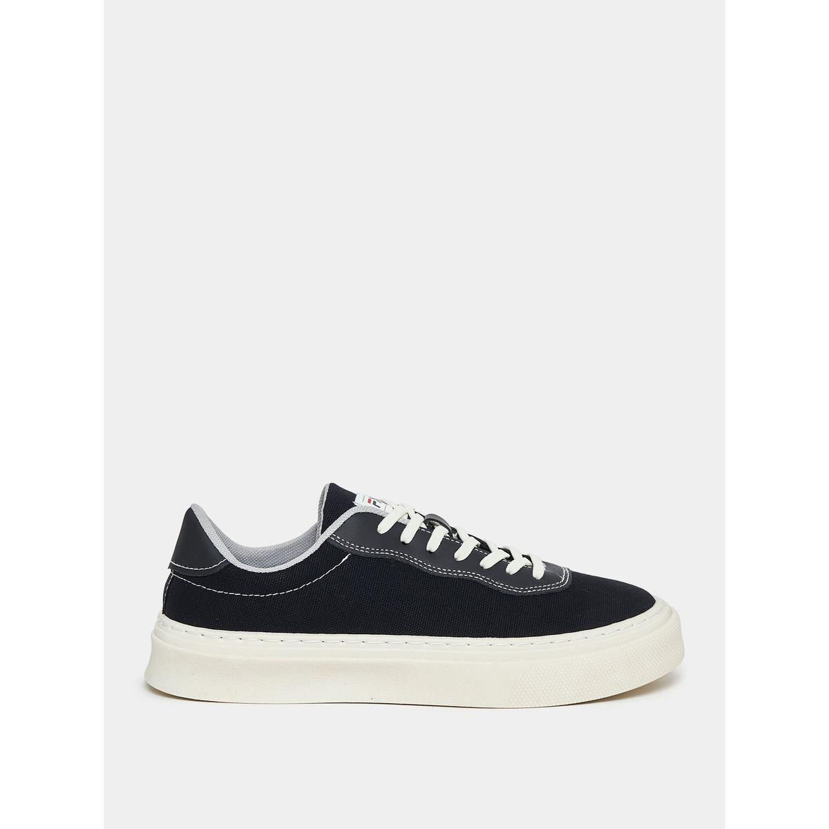 حذاء سنيكرز برباط غلق-men-shoes-sneakers-image-1