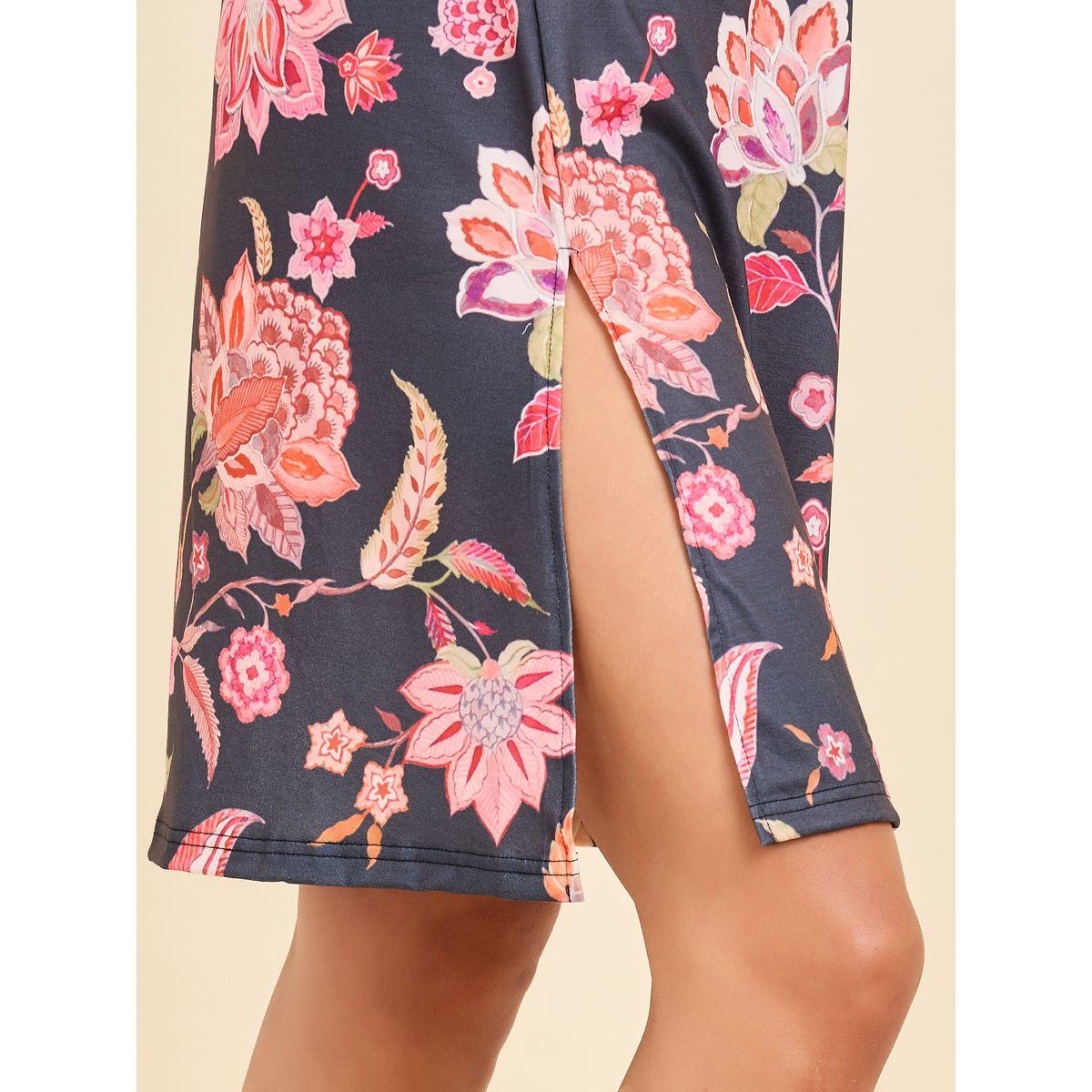 Styli Unwind Floral Print Side Slit Sleep T-Shirt Dress-women-clothing-nightwear-nighties-image-4