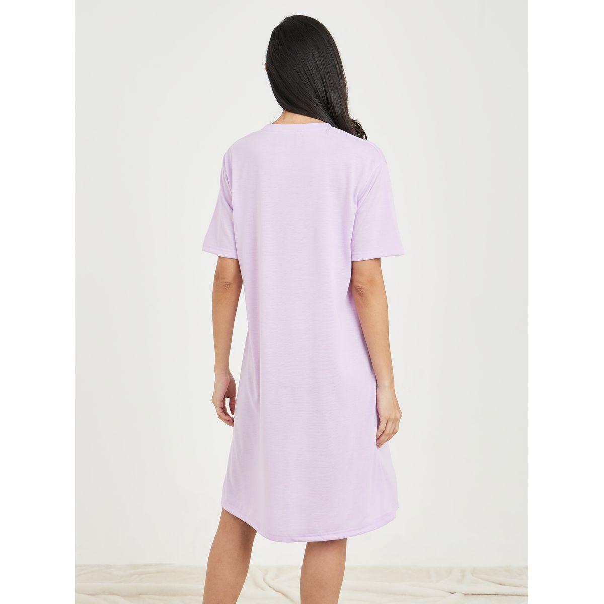 Styli Unwind New York City Print Drop Shoulder Knee Length Sleep T-shirt-women-clothing-nightwear-nighties-image-4