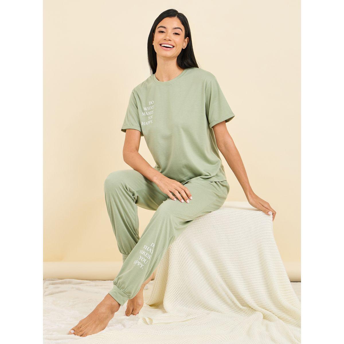 Styli Unwind Slogan Print T-Shirt & Cuff Pyjama Set-women-clothing-nightwear-pyjamas-longsets-image-1