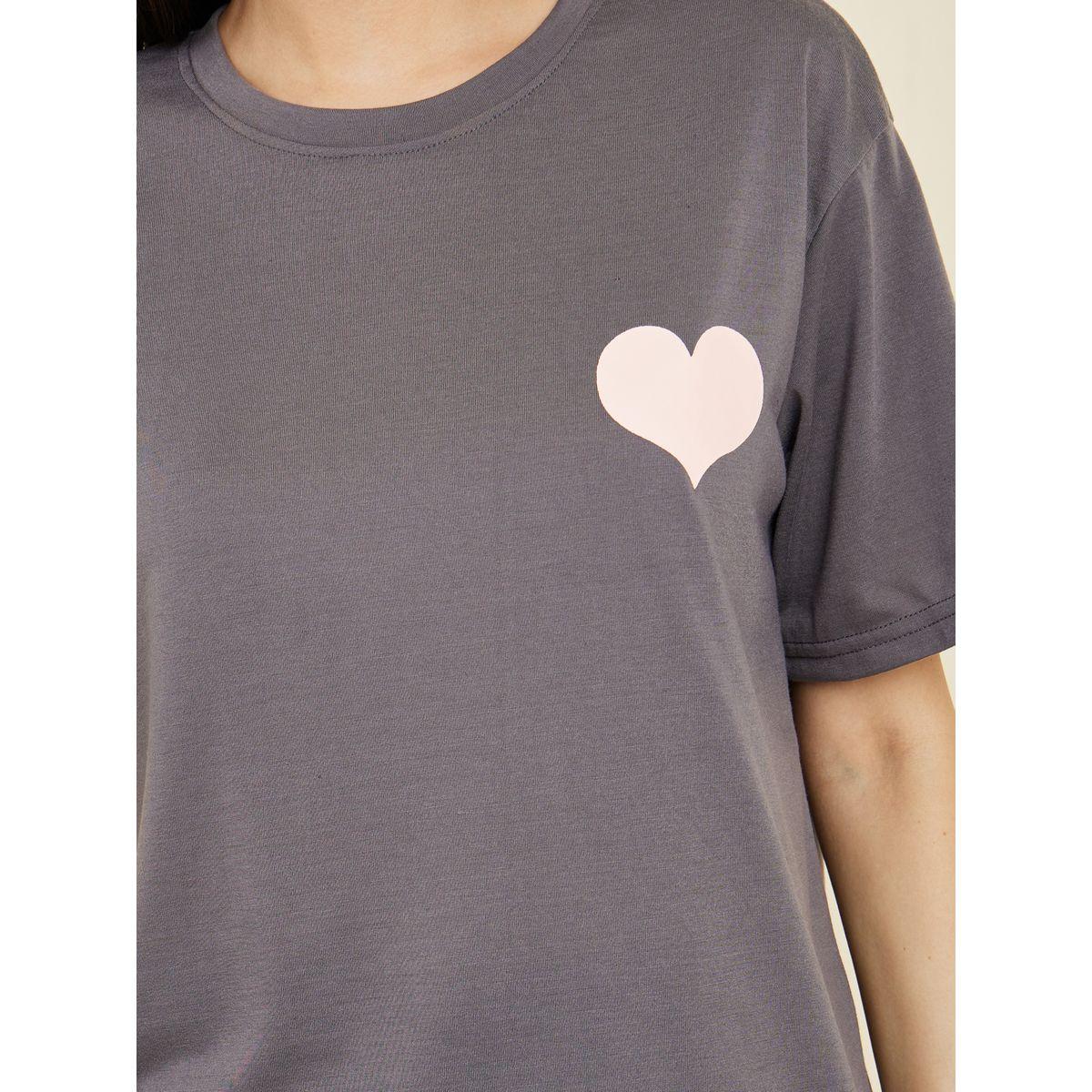 Styli Unwind Heart Graphic T-Shirt & Pyjama Set-women-clothing-nightwear-pyjamas-longsets-image-4