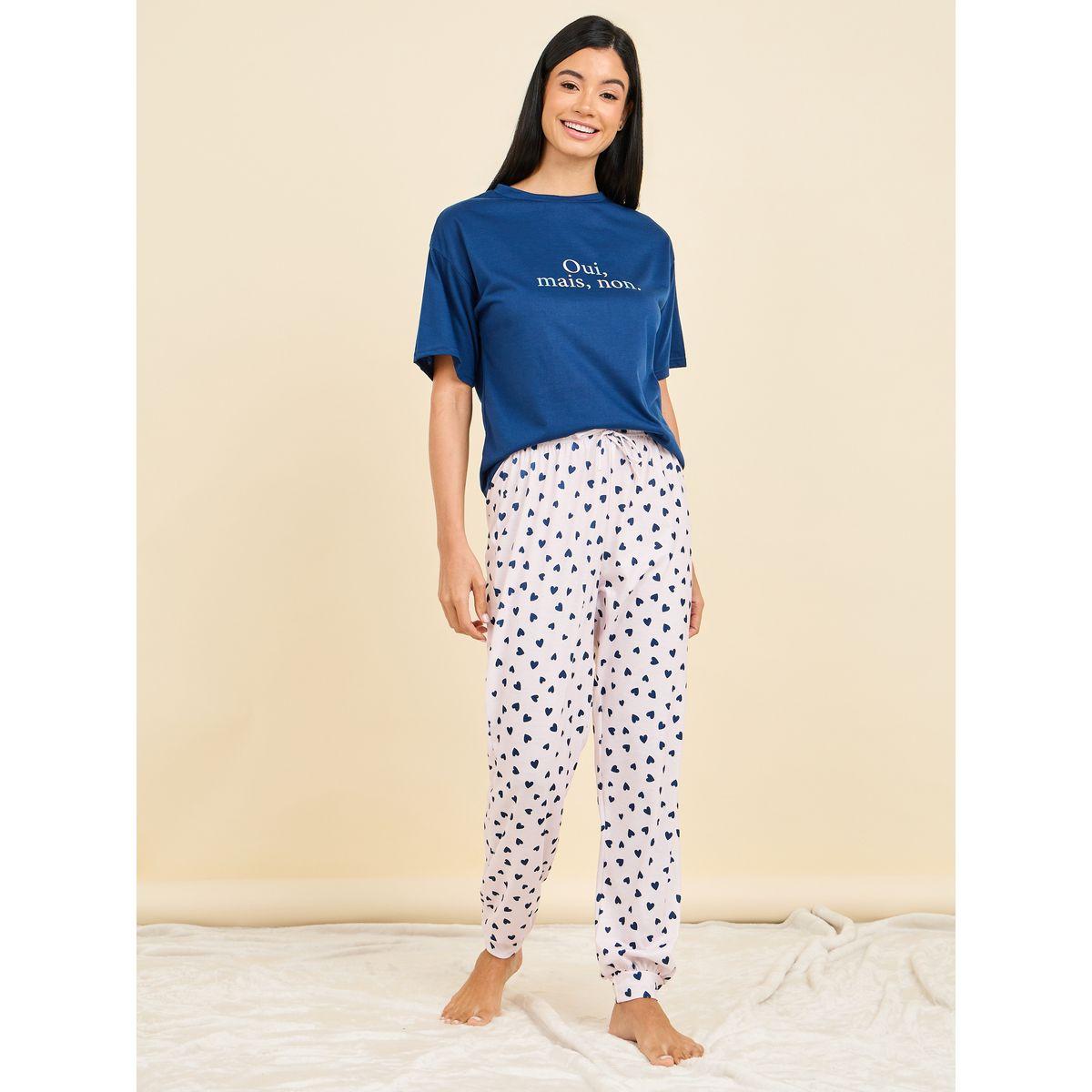 Styli Unwind French Slogan Print Drop Shoulder T-Shirt & AOP Pyjama Set-women-clothing-nightwear-pyjamas-longsets-image-5
