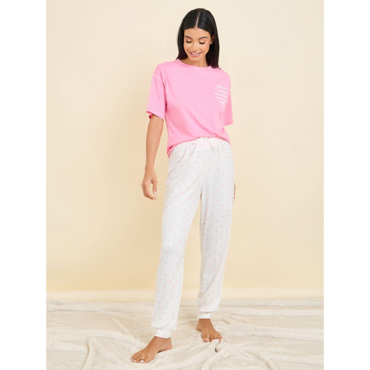 Styli Unwind Slogan Print Contrast Stitch Drop Shoulder T-shirt and Spot Cuff Pyjama Set-women-clothing-nightwear-pyjamas-longsets-image-3