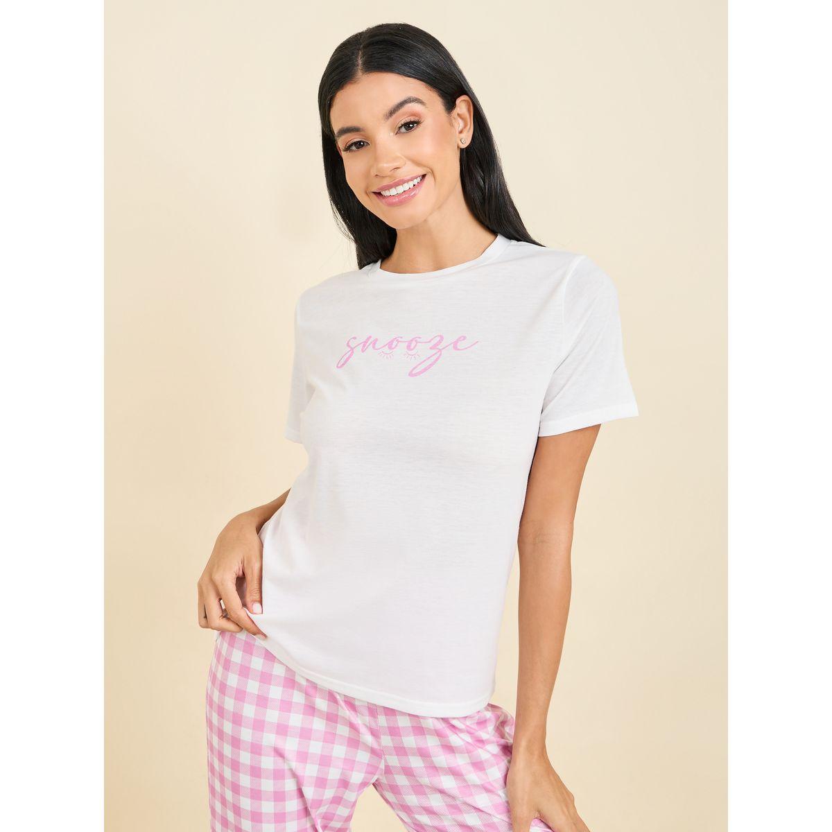 Styli Unwind Snooze Print T-shirt and Gingham Check Pyjama Set-women-clothing-nightwear-pyjamas-longsets-image-2