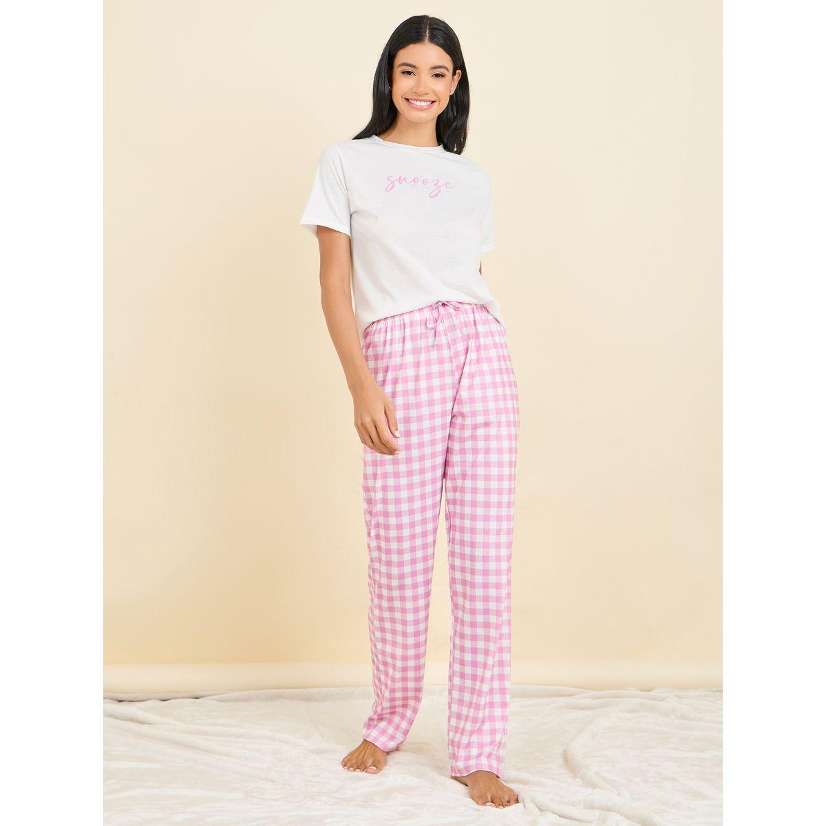Styli Unwind Snooze Print T-shirt and Gingham Check Pyjama Set-women-clothing-nightwear-pyjamas-longsets-image-3