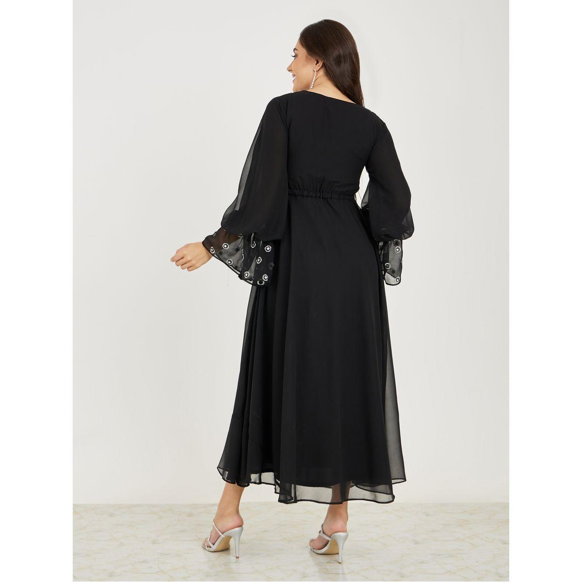 فستان طويل بتفاصيل مُطرّزة واكمام بنمط جرس-women-clothing-dresses-image-4