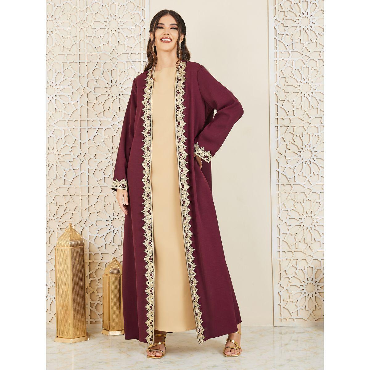 عباية بتفاصيل مُطرّزة ودانتيل-women-arabicclothing-abayas-image-1