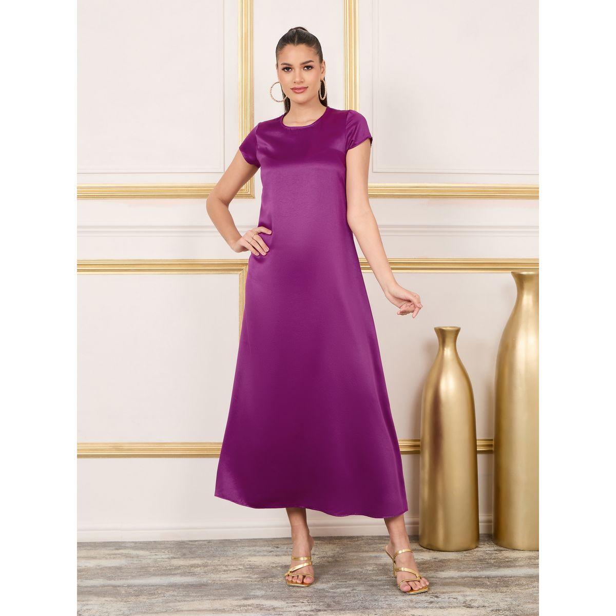 Styli Diamond Texture Dobby Abaya and Satin Inner Dress Set-women-arabicclothing-abayas-image-3