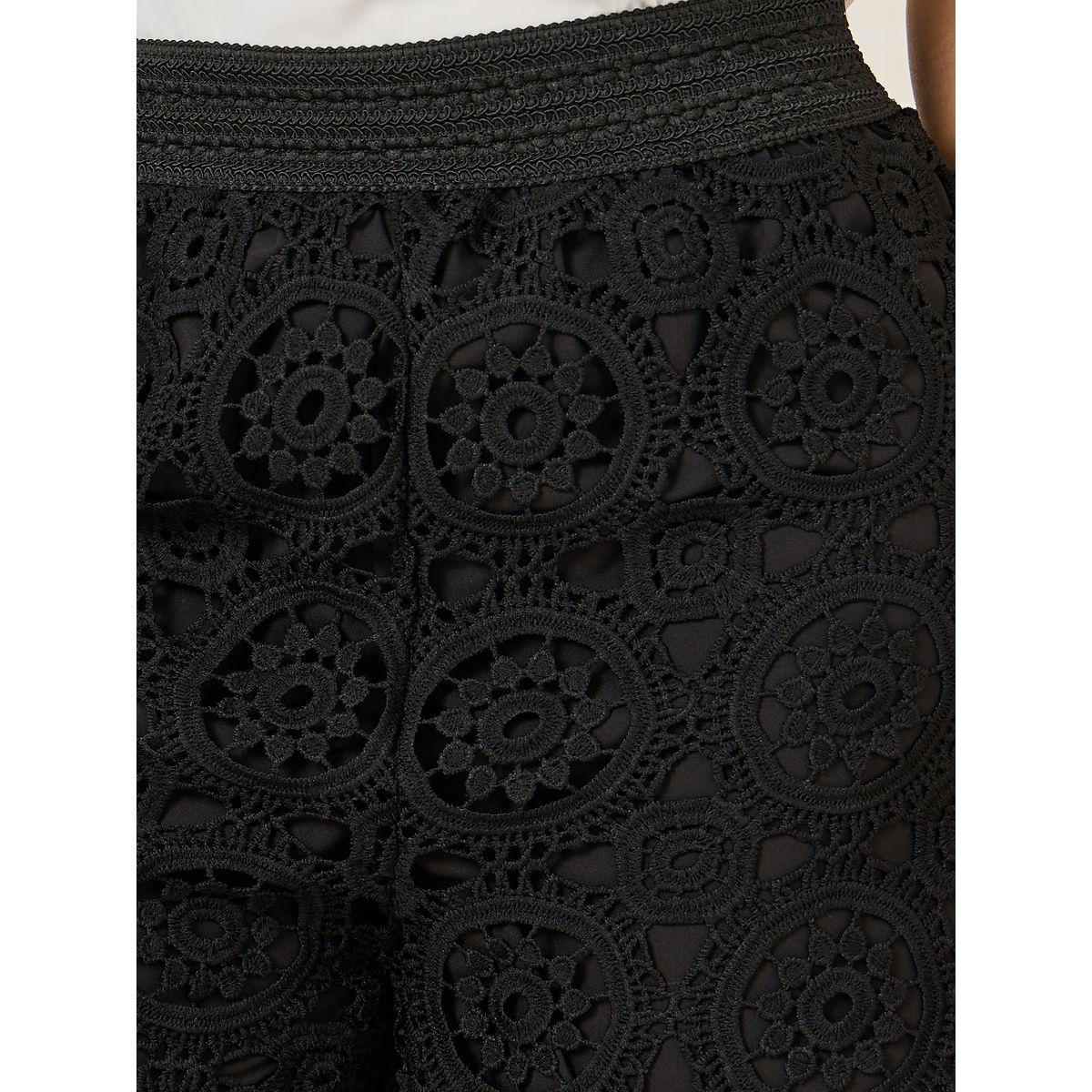 Styli Lace Insert Shorts with Elastic Waistband-women-clothing-bottoms-shorts-image-3
