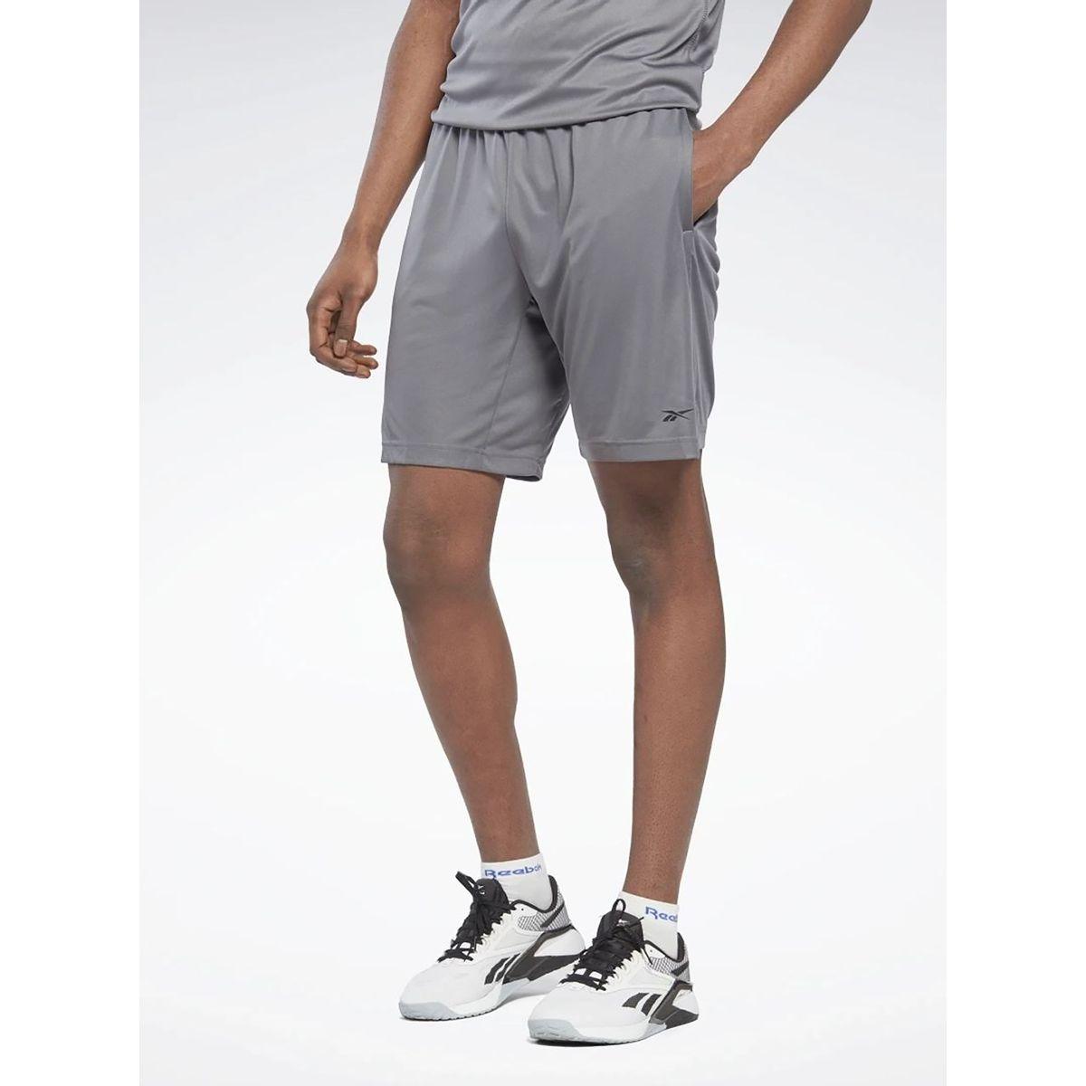 شورت رياضي بتفاصيل محبوكة-men-clothing-sportswearandactivewear-bottoms-image-1