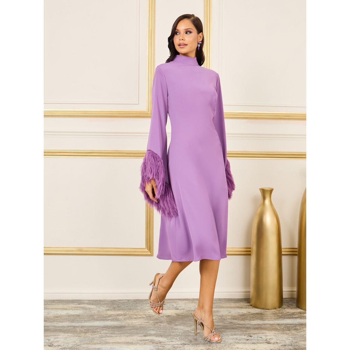 فستان ميدي مزين بفرو صناعي-women-clothing-dresses-image-1