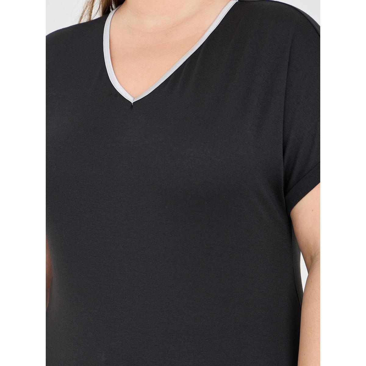 Styli Plus Regular Fit Foil V Neck T-Shirt-women-clothing-tshirts-image-3