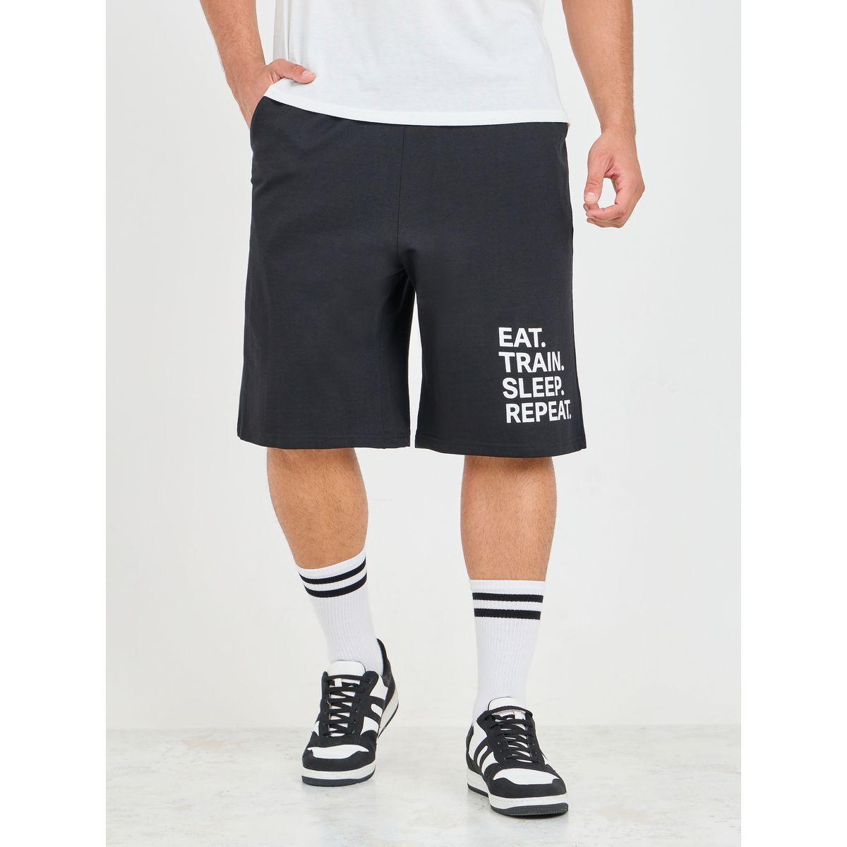 شورت واسع مطبع بكتابة-men-clothing-sportswearandactivewear-bottoms-shorts-image-1