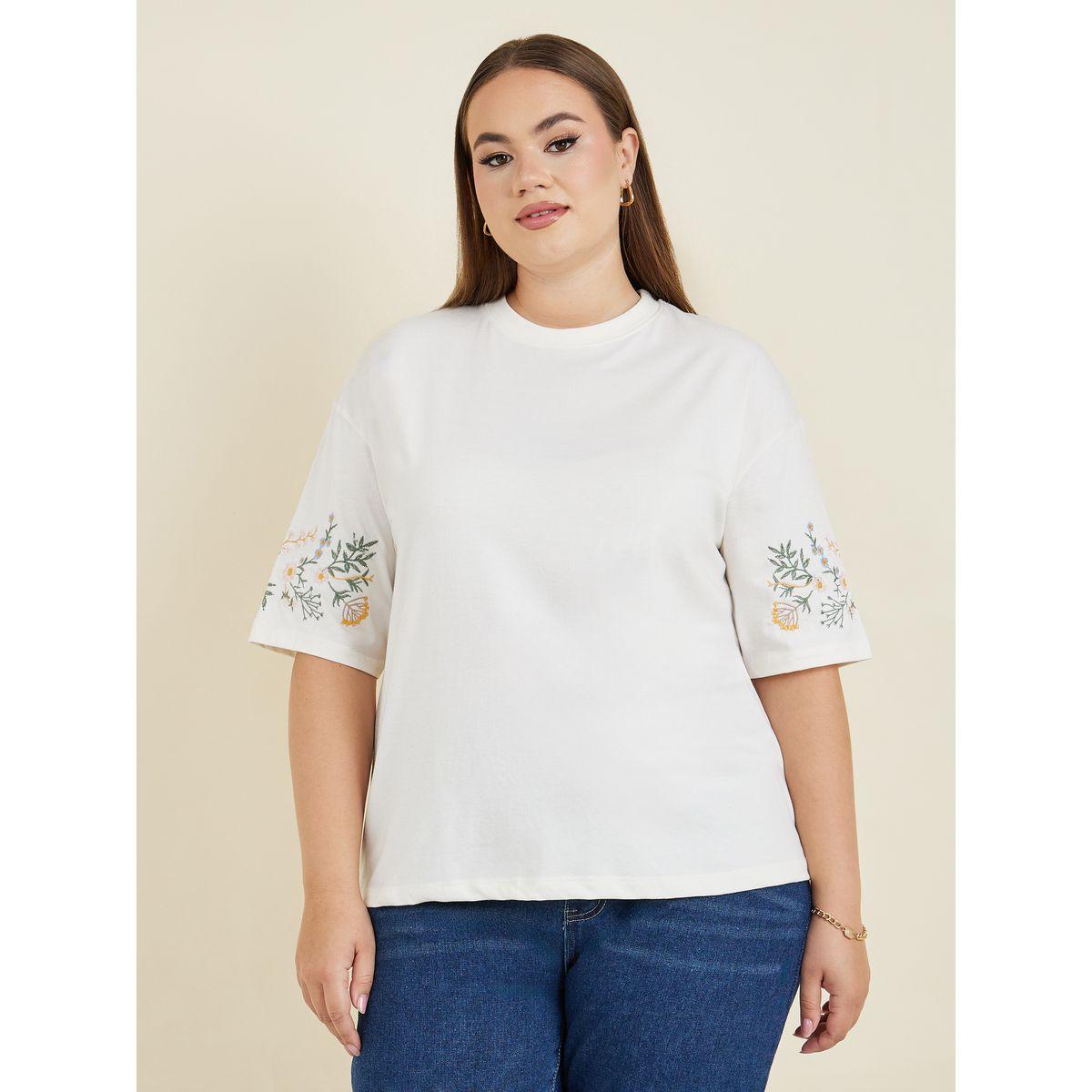 Styli Plus Embroidered Round Neck Oversized T-Shirt-women-clothing-tshirts-image-1