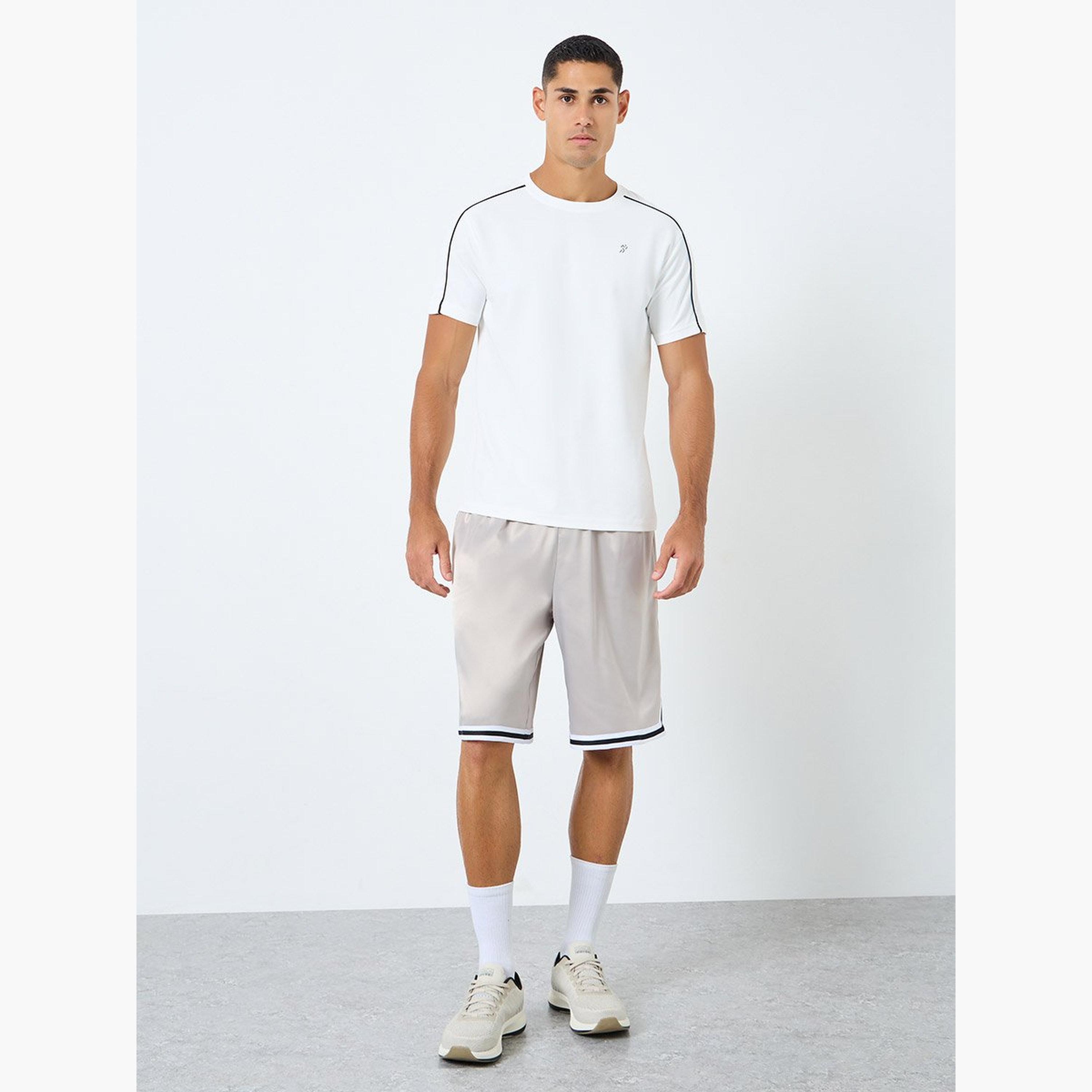Styli Men Contrast Piping Detail Workout T-Shirt-sports-men-clothing-tshirtsandpolos-image-2