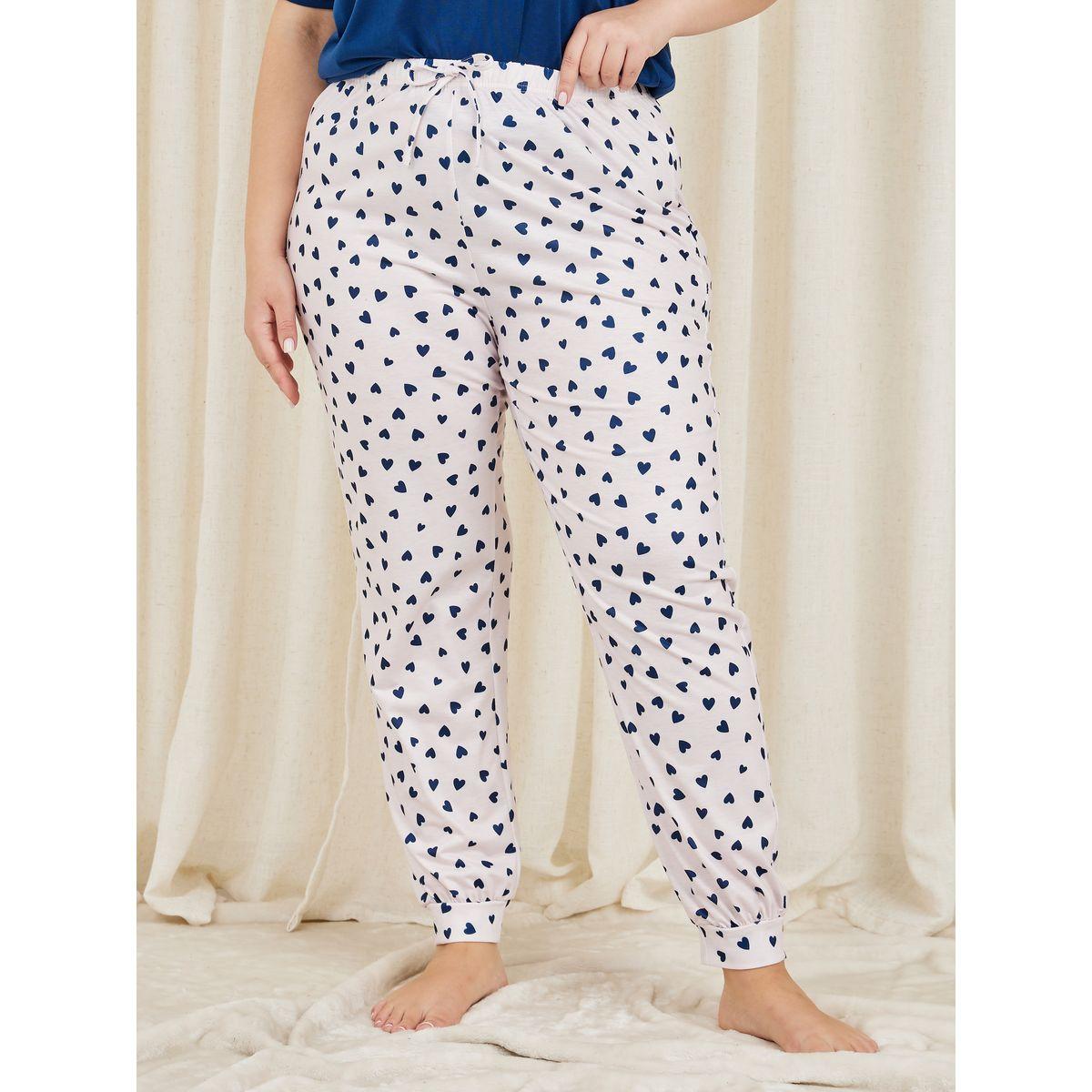 Styli Unwind Plus Drop Shoulder Oui Mais, Non Print T-shirt and Heart AOP Pyjama Set-women-clothing-nightwear-pyjamas-longsets-image-5
