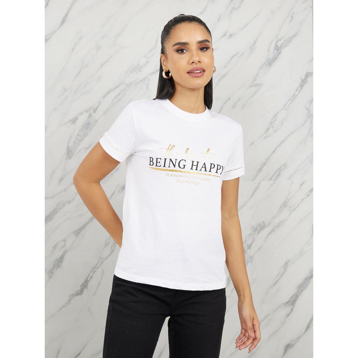 تيشيرت بقصة عادية وطبعة كتابة بالفويل-women-clothing-tshirts-image-1