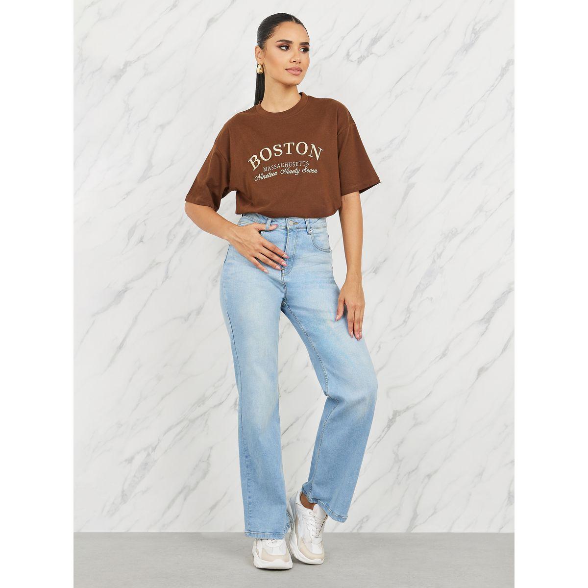 تيشيرت واسع بطبعة كتابة وياقة دائرية-women-clothing-tshirts-image-2