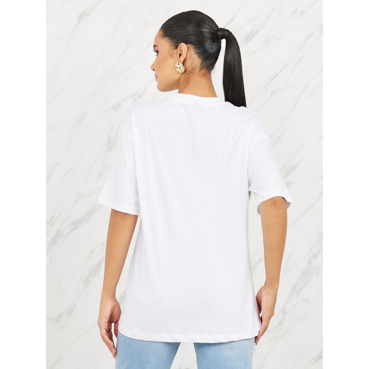 تيشيرت واسع بتفاصيل كتابة مُطرّزة-women-clothing-tshirts-image-5