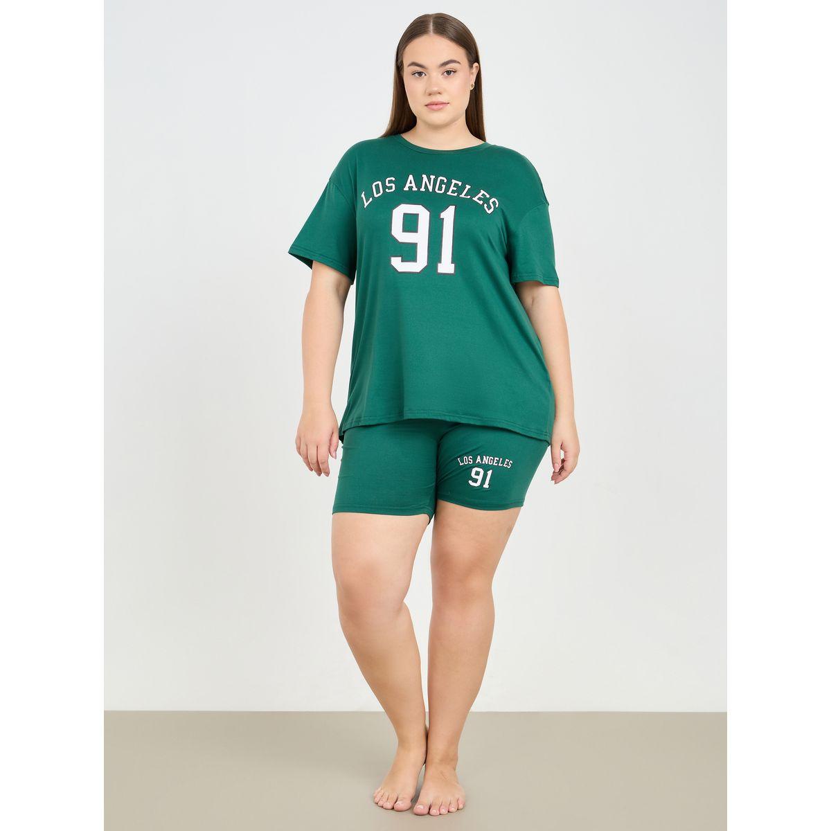 طقم منسق من شورت وتيشيرت بمقاس كبير-women-clothing-nightwear-pyjamas-shortsets-image-1