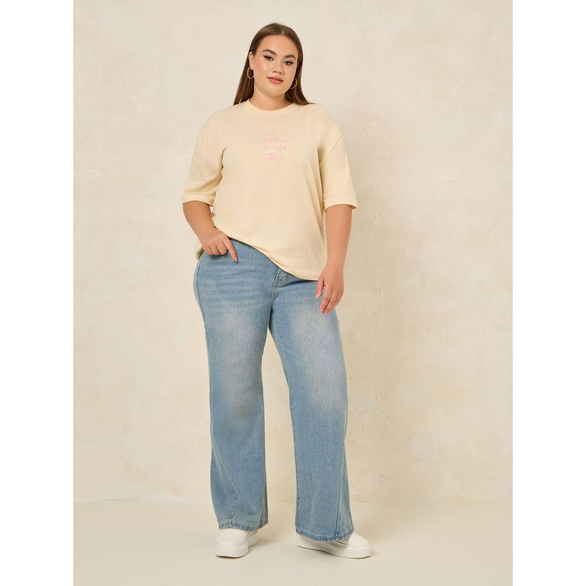 Styli Plus Fit and Flare Jeans with Pockets-women-clothing-bottoms-jeans-image-2