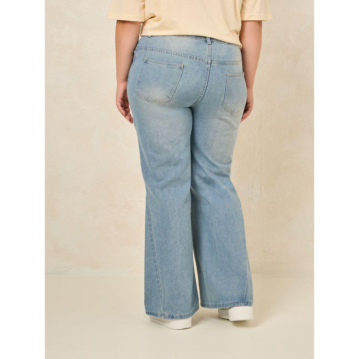 جينز بمقاس كبير مع حافة واسعة وجيوب-women-clothing-bottoms-jeans-image-4