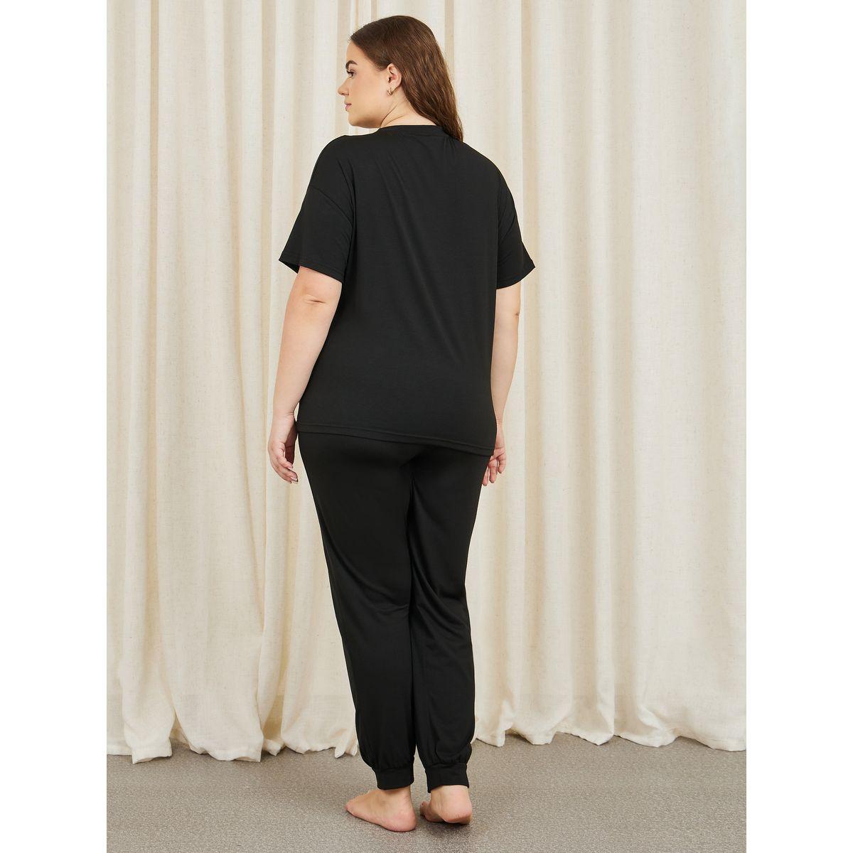 طقم من بنطال بيجاما مع تيشيرت بمقاس كبير-women-clothing-nightwear-pyjamas-longsets-image-7