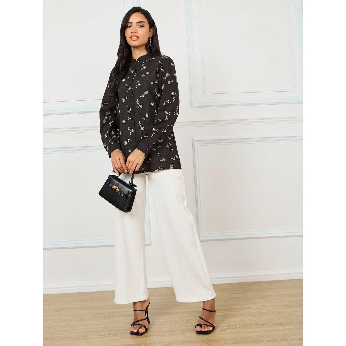 بلوزة قطن مُطرّزة بزهور مع ياقة ماندارين-women-clothing-shirtsandblouses-shirts-image-2