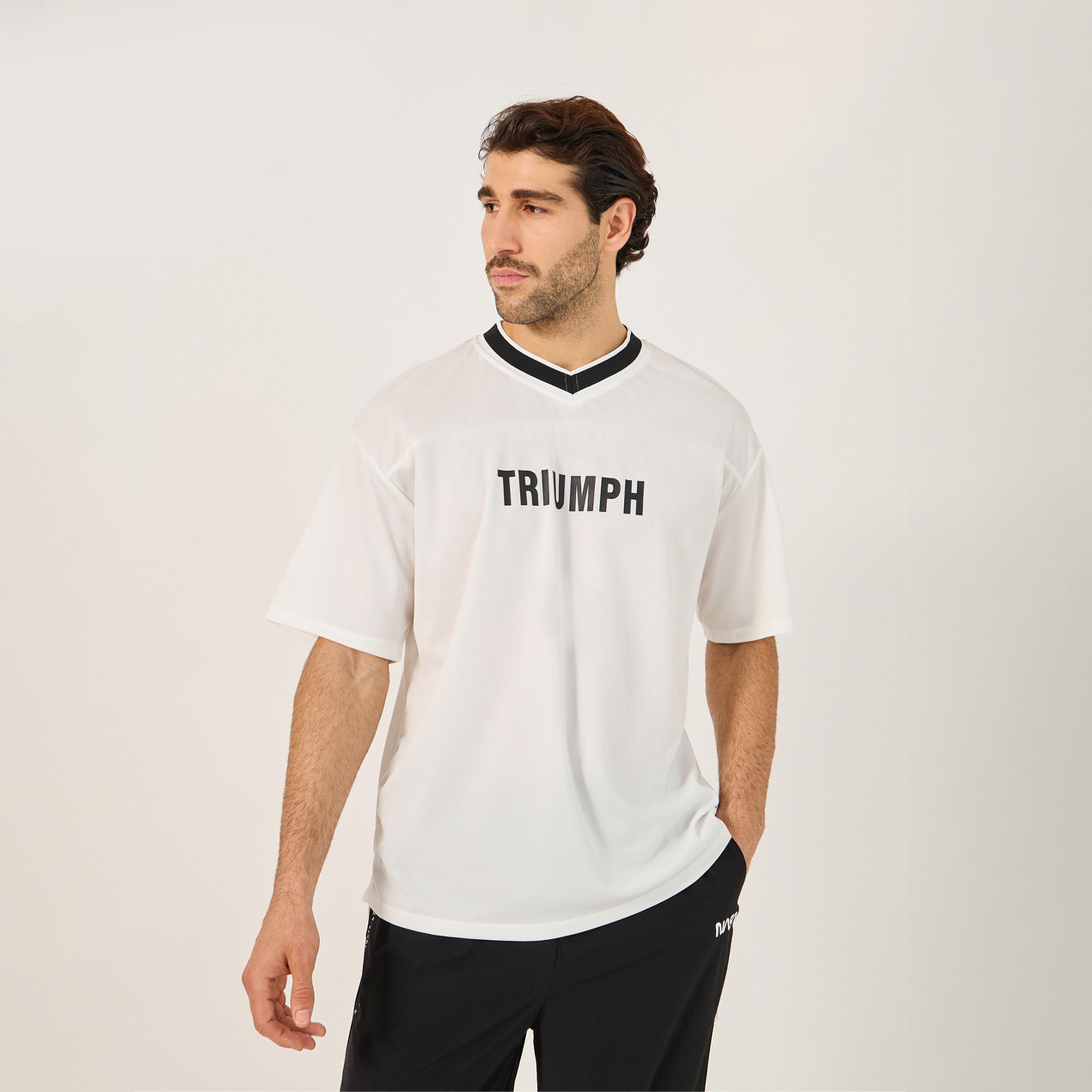 ستايلي - تي شيرت بقصّة مربعة وطبعة فارسيتي-men-clothing-tshirtsandpolos-tshirts-image-1