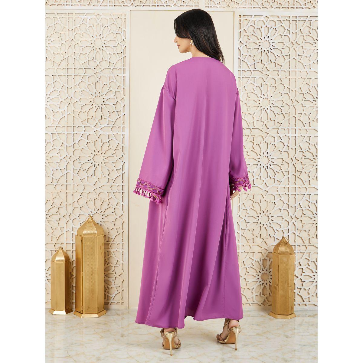 مجموعة من عباية وجمبسوت بتفاصيل دانتيل-women-arabicclothing-abayas-image-5
