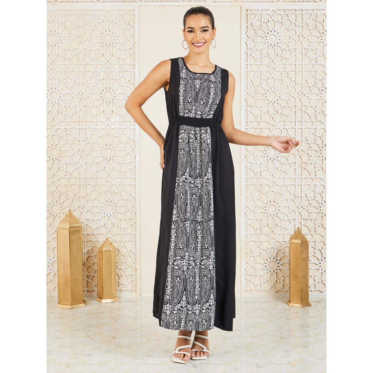 Styli Pack of 2 - Printed Abaya and Smocked Waist Inner Dress Set-women-arabicclothing-abayas-image-3