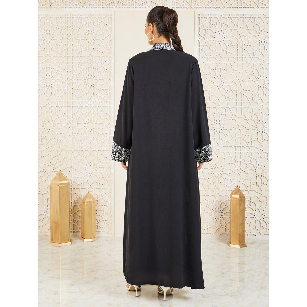 Styli Pack of 2 - Printed Abaya and Smocked Waist Inner Dress Set-women-arabicclothing-abayas-image-5