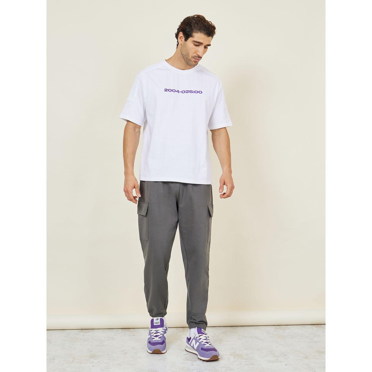 Styli Limited Oversized Numeric Front and Back Print Compact Jersey T-shirt with Shoulder Panel Detail-men-clothing-tshirtsandpolos-tshirts-image-2