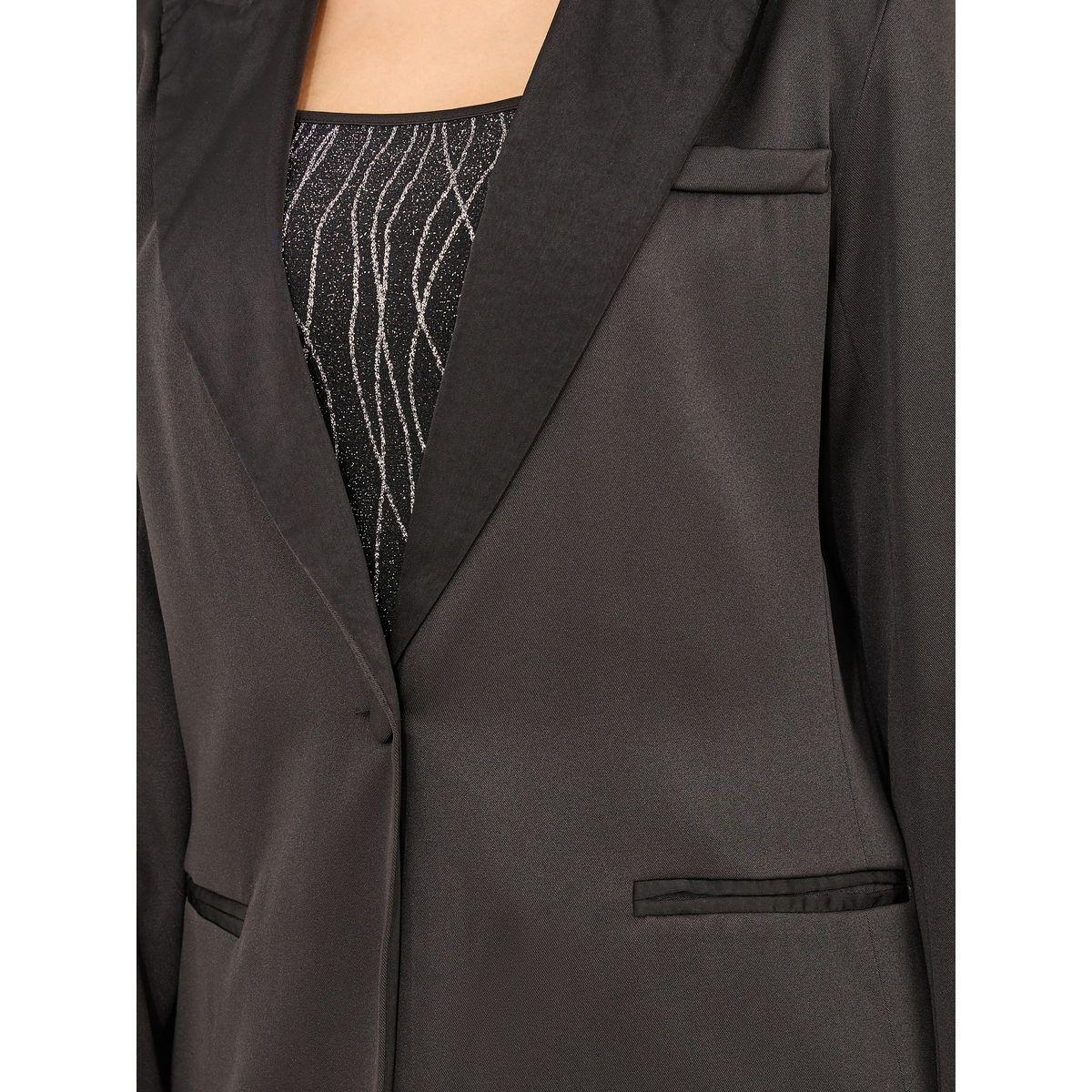 بليزر ساتان مع زر إغلاق وقصة عادية-women-clothing-coatsandjackets-blazers-image-4