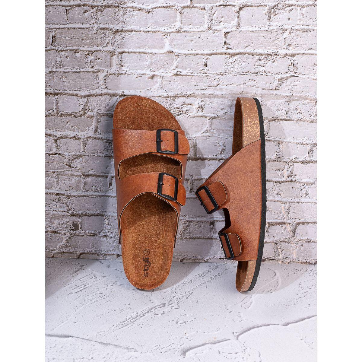 صندل كاجوال بسير وإبزيم غلق-men-shoes-sandals-image-1