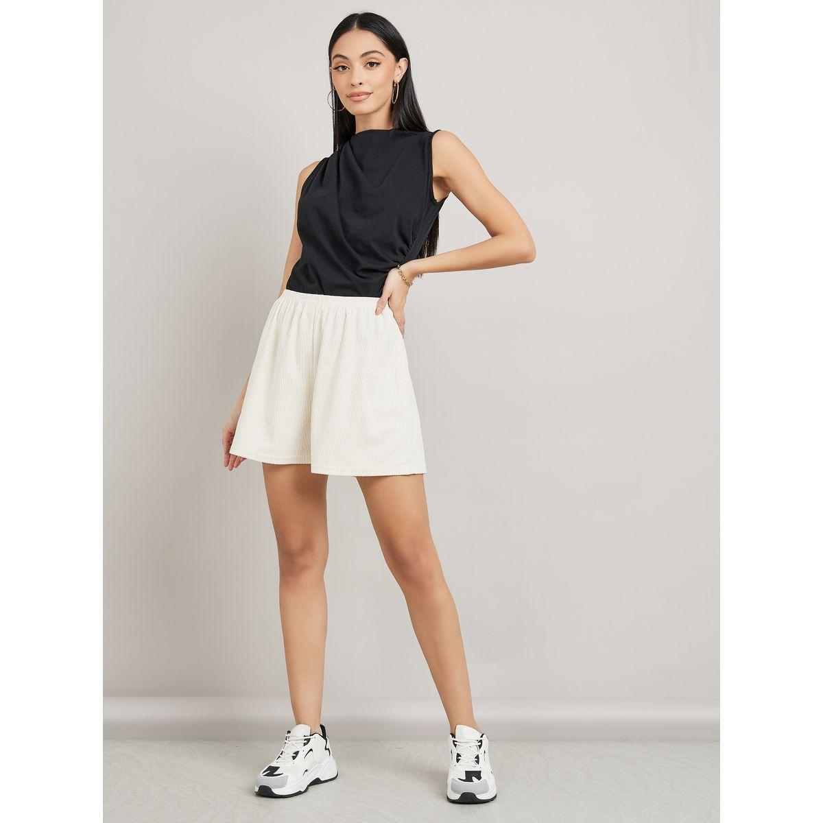Styli Mid Rise Elasticated Waist Thigh Shorts-women-clothing-bottoms-shorts-image-2