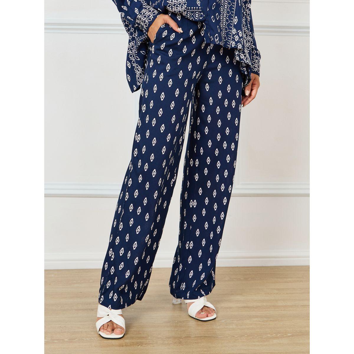مجموعة من بنطال مع بلوزة بقصة مريحة-women-clothing-coordsets-image-4