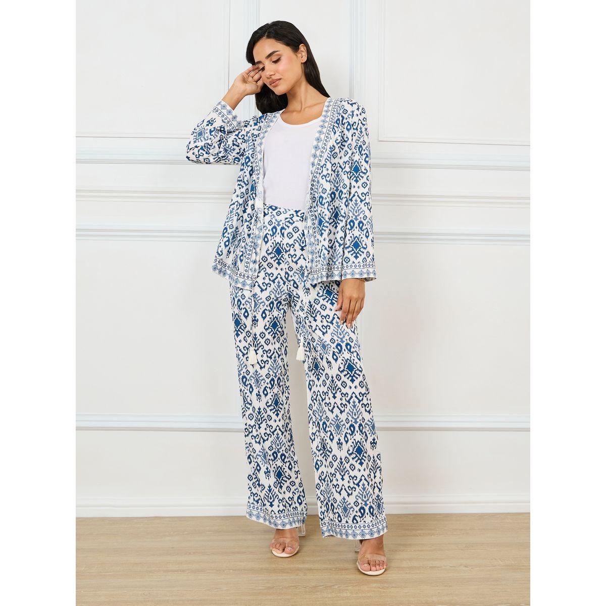Styli Elevate Geo Print Wrap Top & Straight Pants Set-women-clothing-coordsets-image-4
