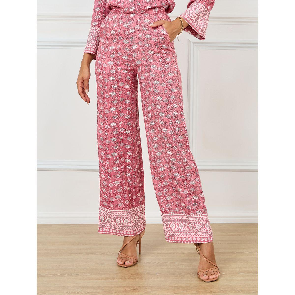 Styli Elevate Asymmetric Hem All Over Print Top & Pants Set-women-clothing-coordsets-image-4
