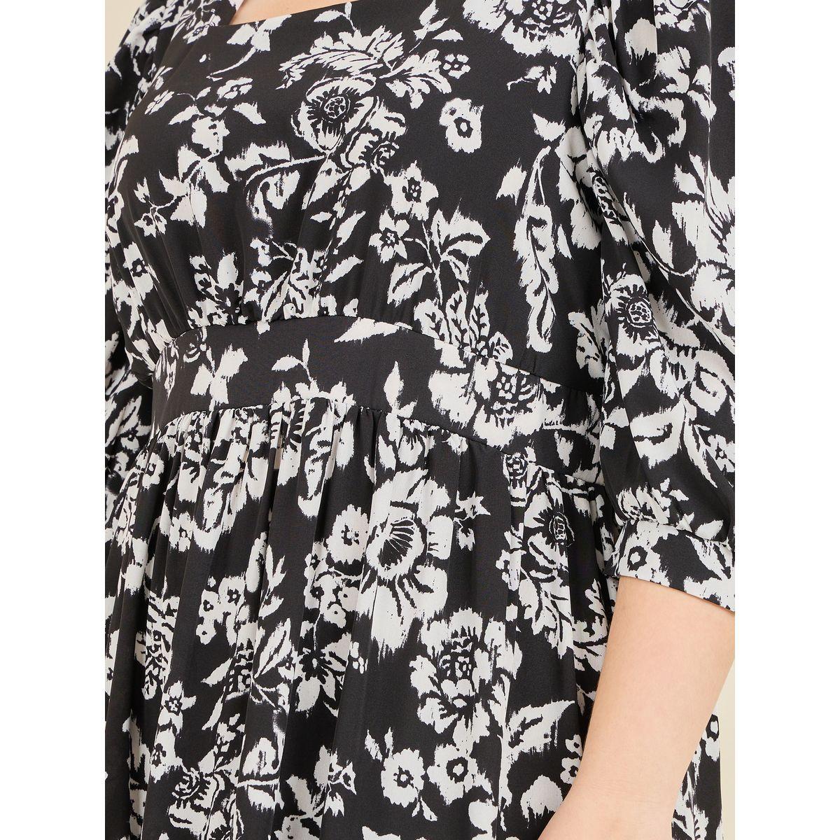 Styli Plus Floral Print Gathered Detail A-Line Midi Dress-women-clothing-dresses-image-3