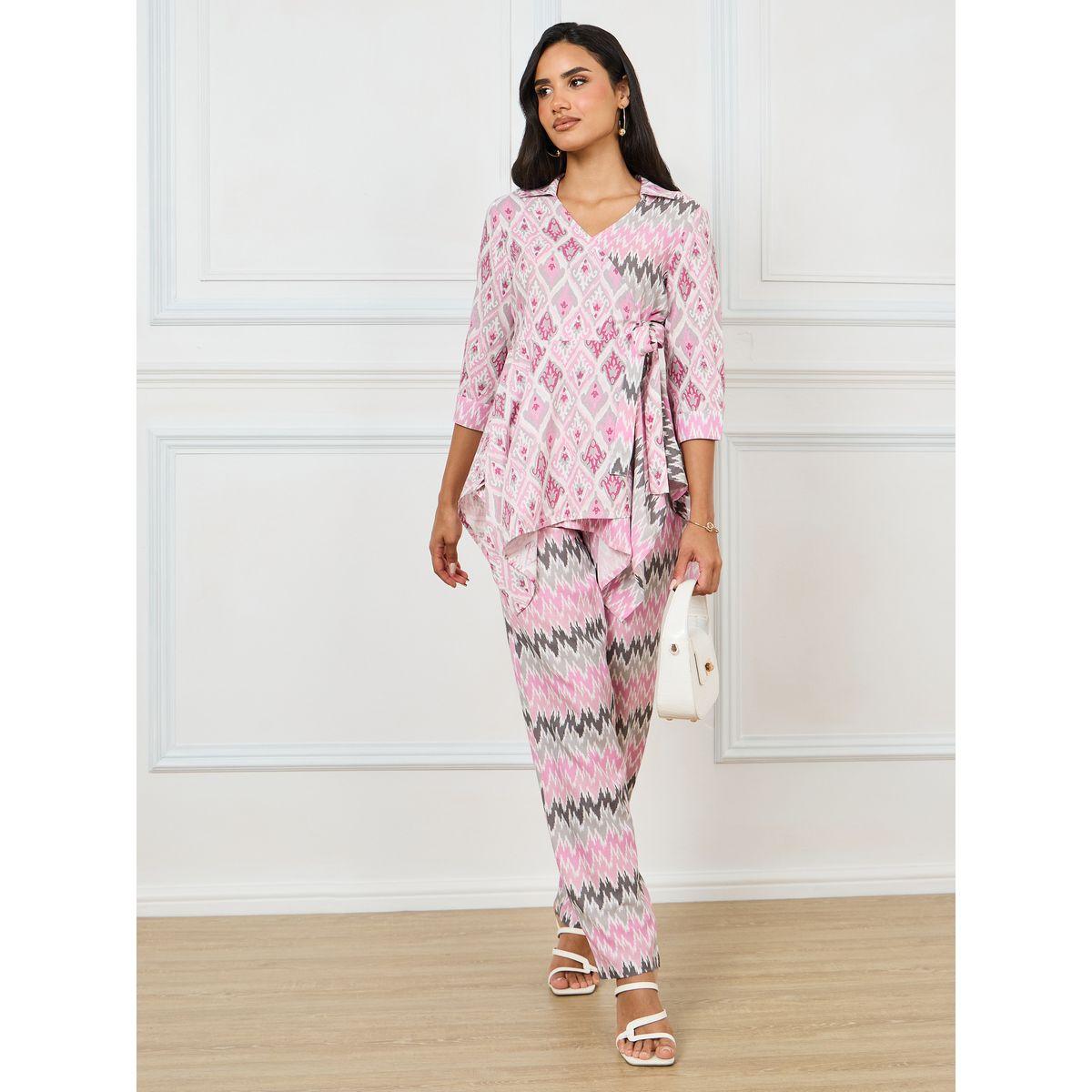 Styli Elevate Asymmetric Hem All Over Print Top & Pants Set-women-clothing-coordsets-image-1