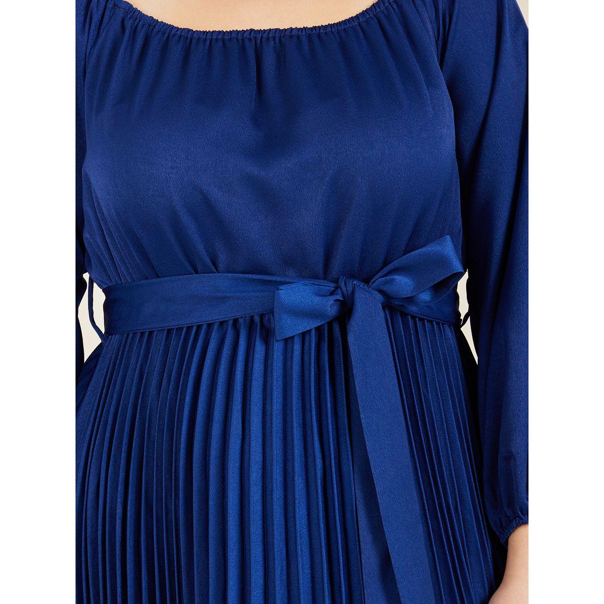 Styli Plus Satin Accordion Pleats Self Tie Up A-Line Maxi Dress-women-clothing-dresses-image-3