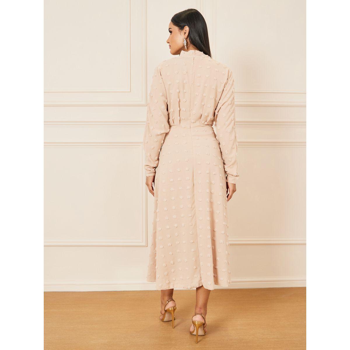 Styli Swiss Dobby Ruched Detail Midi Dress-women-clothing-dresses-image-4