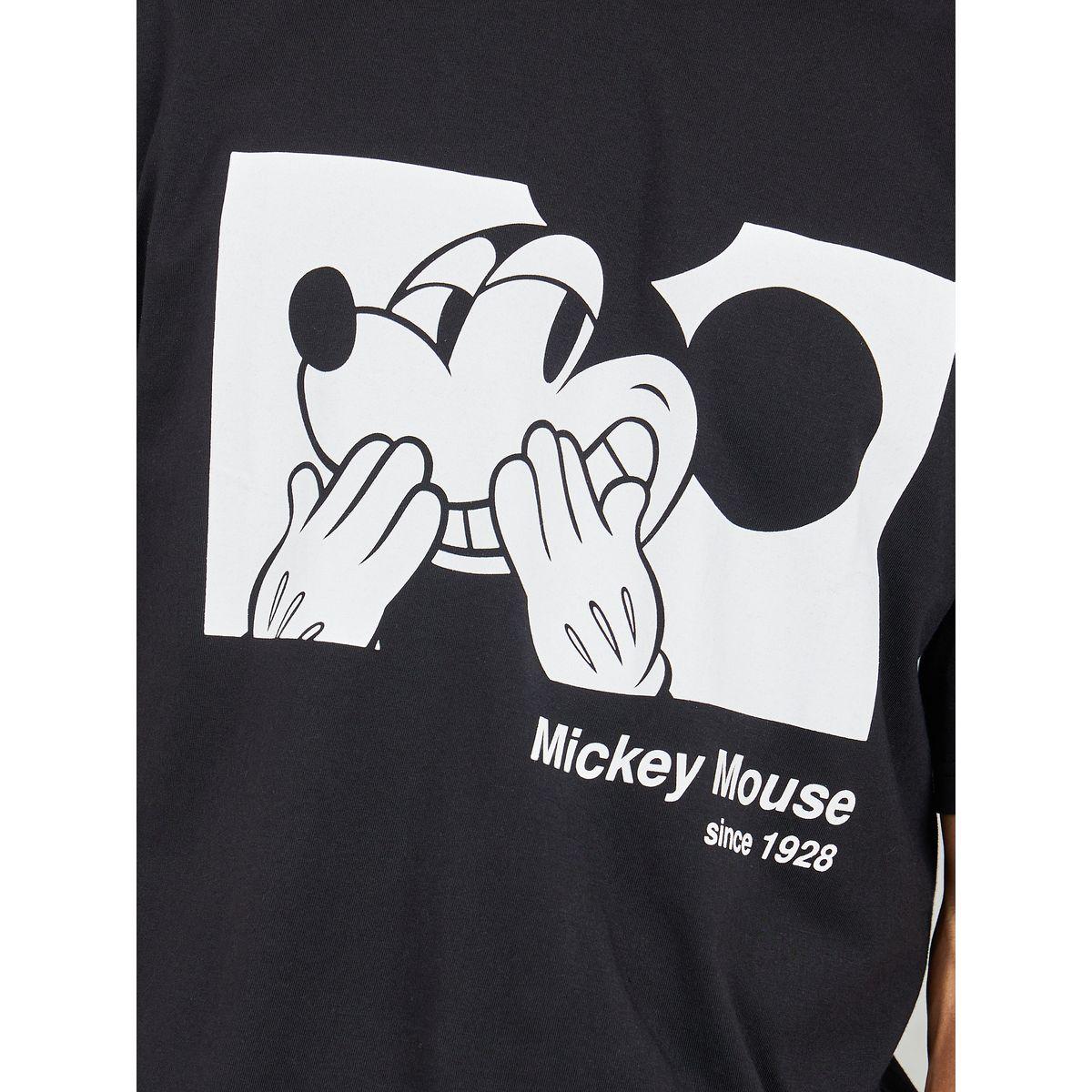 Styli Oversized Mickey Mouse Graphic Print T-Shirt-men-clothing-tshirtsandpolos-tshirts-image-3