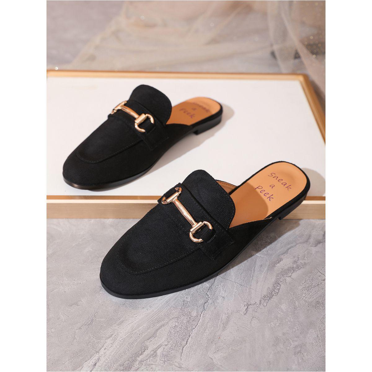 حذاء ميولز مزين بحلية معدنية سنِيك-أ-بِيك × ستايلي-women-shoes-flats-mules-image-2