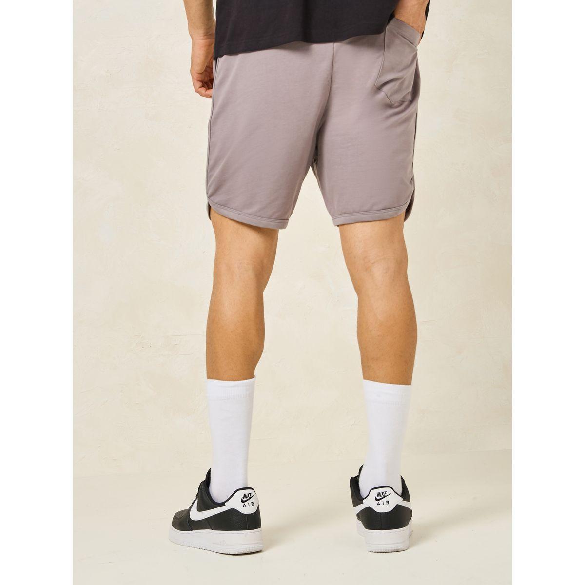 شورت تيري مزين بشارة-men-clothing-bottoms-shorts-image-4