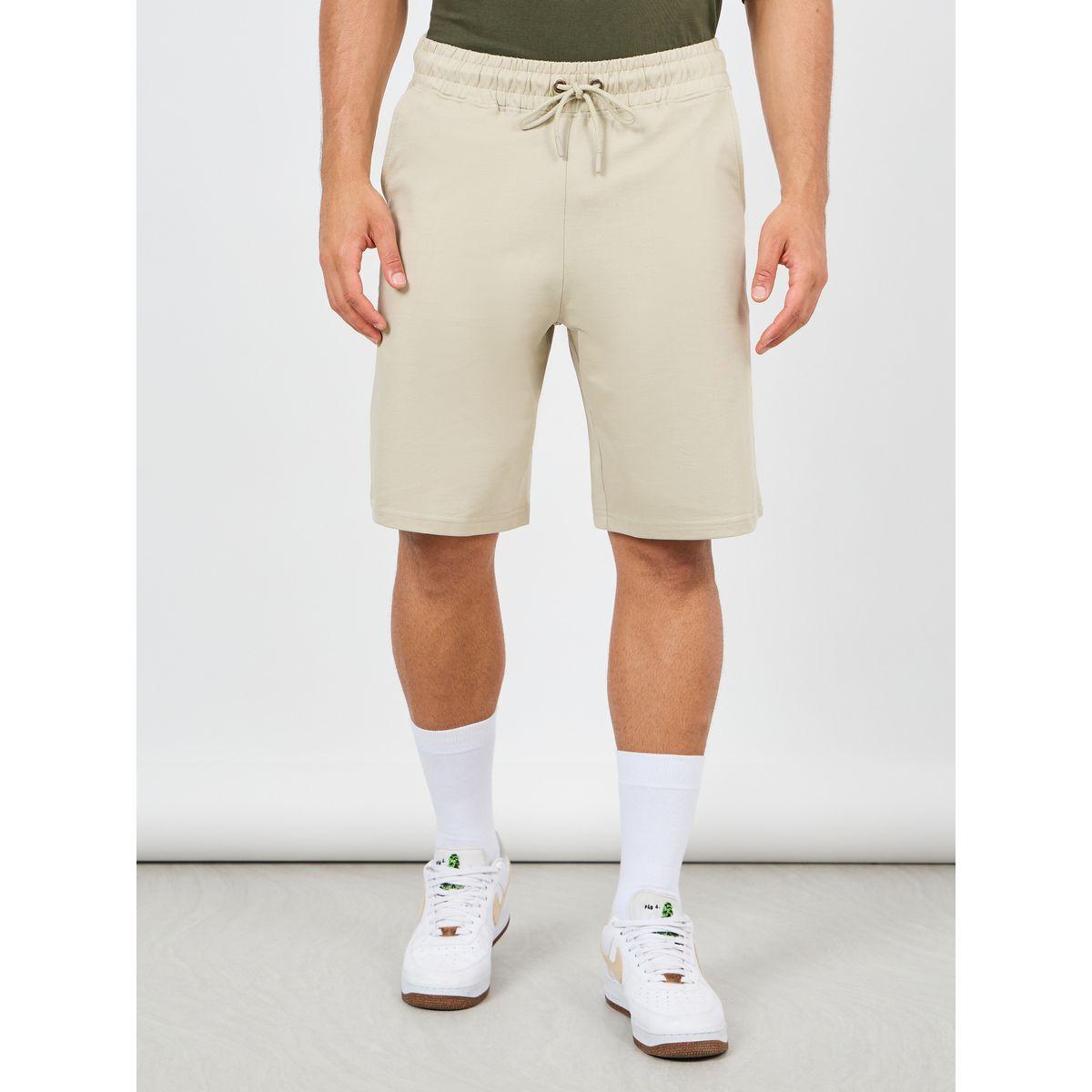 Styli Oversized Solid Shorts with Drawstring Waistband-men-clothing-bottoms-shorts-image-1
